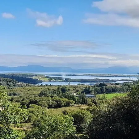 4 Bedroom Traditional Irish Killybegs * Donegal Town