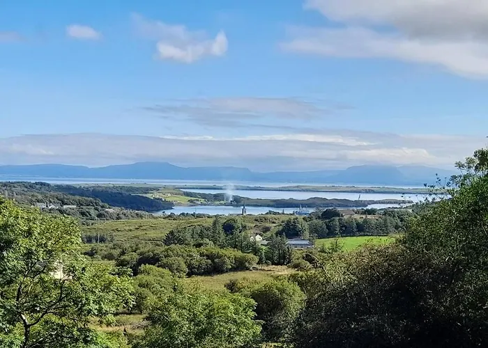 4 Bedroom Traditional Irish Killybegs * Donegal Town